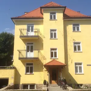  Guest house Achtzimmer