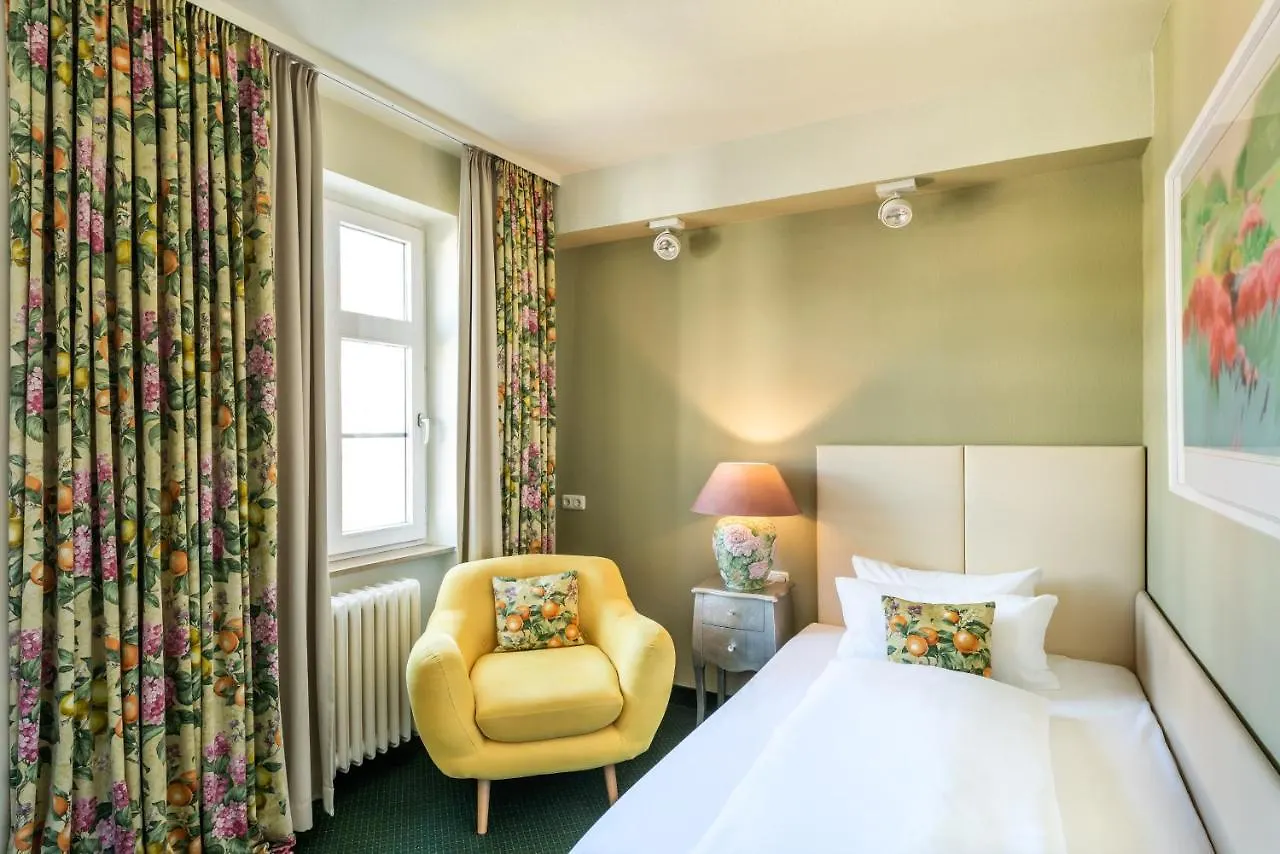Hotel Würzburger Hof ****  Wurzburgo