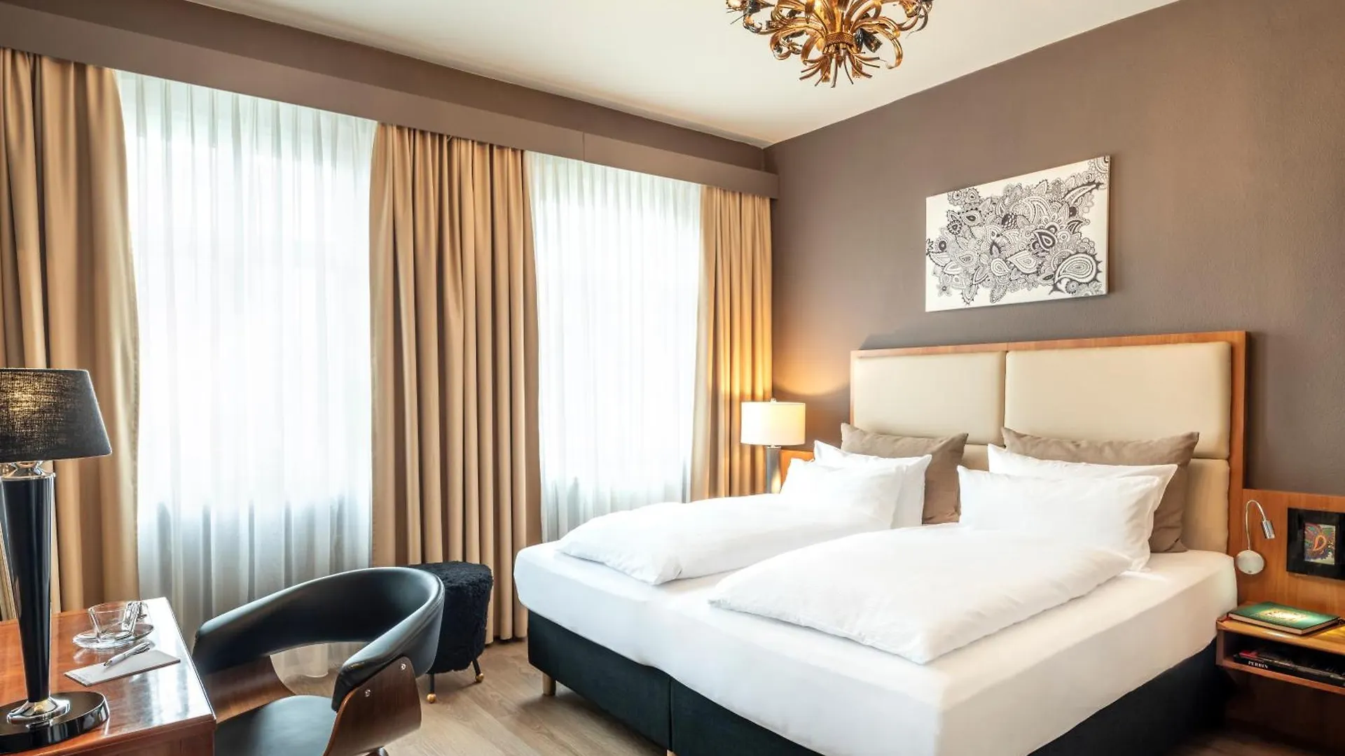 Hotel Würzburger Hof **** 4*, Wurzburgo Alemania